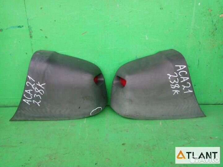 Клык бампера toyota RAV4