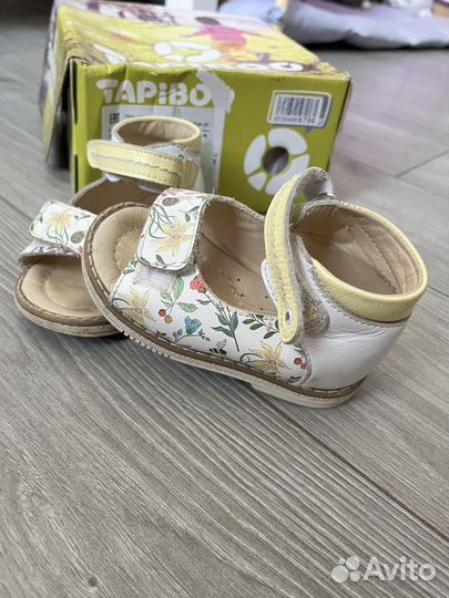 Босоножки для девочки