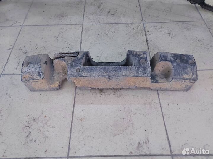 Наполнитель заднего бампера Nissan Qashqai