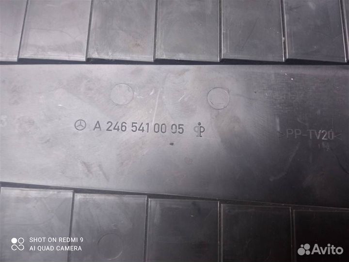 Крышка аккумулятора Mercedes-Benz A-Class W176 20