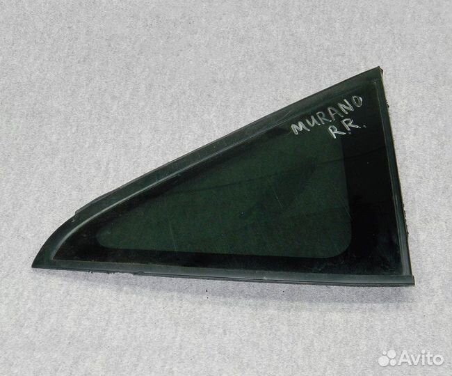 Стекло кузова неподвижное правое Nissan Murano Z50