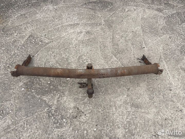 Фаркоп VW Passat B3 Универсал