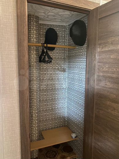 2-к. квартира, 54 м², 2/2 эт.