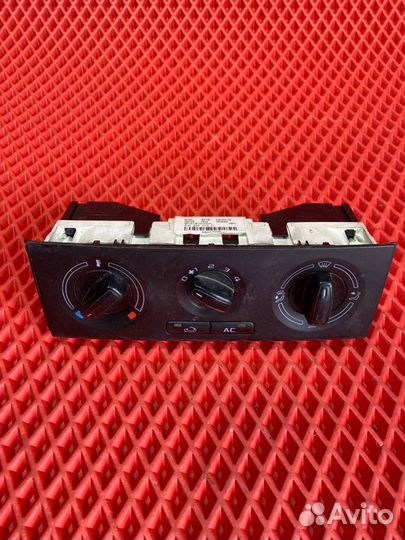 Блок управления печкой Skoda Fabia 5J2 cgpa 2013