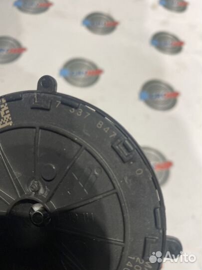 Части зеркала передней двери 67137337847 бмв