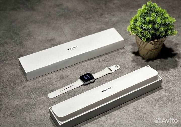 Часы Apple Watch 3 42mm Silver Витринные, Оригинал