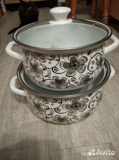 Кастрюля новая