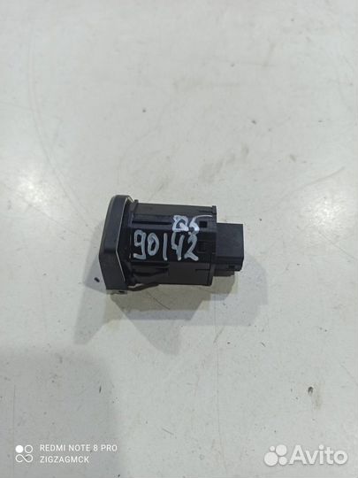 Кнопка функции Auto-Hold (Audi Q5 Sportback FY)