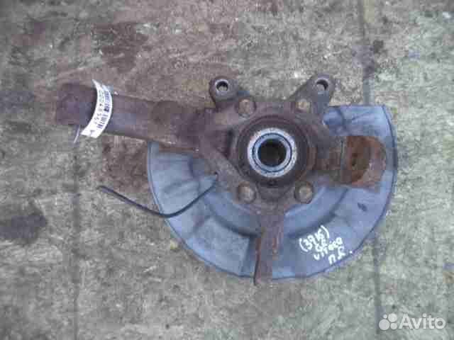 Кулак поворотный правый Suzuki Grand Vitara 2 JT