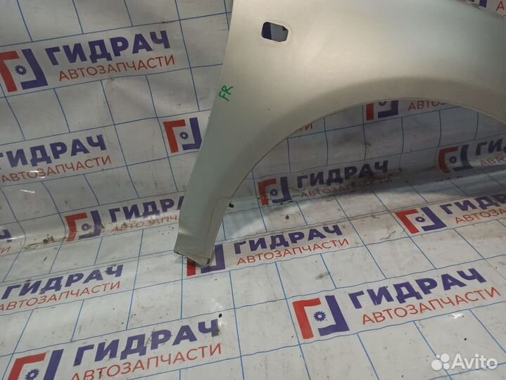 Крыло переднее правое Toyota Avensis (T250) 53811-05020