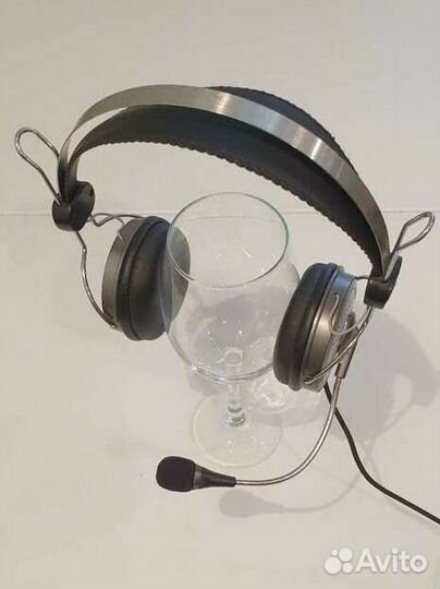 Проводная гарнитура