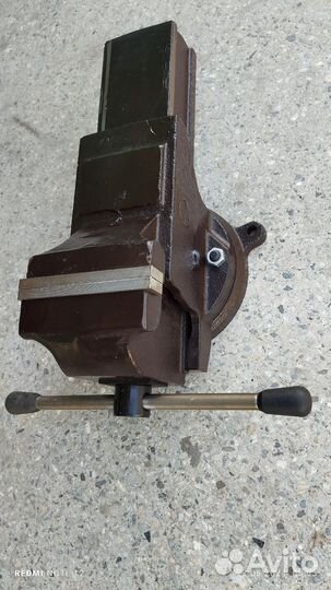 Тиски слесарные СССР