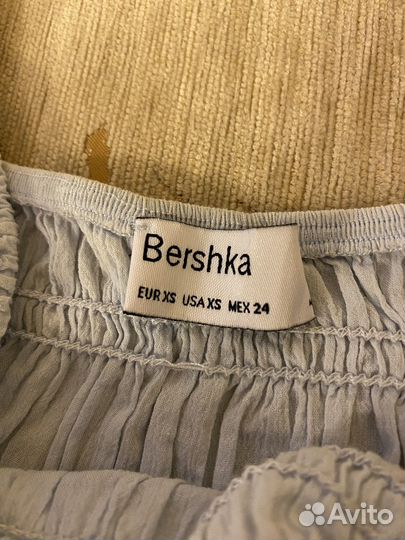 Топ голубой Bershka