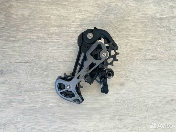 Задний переключатель Shimano
