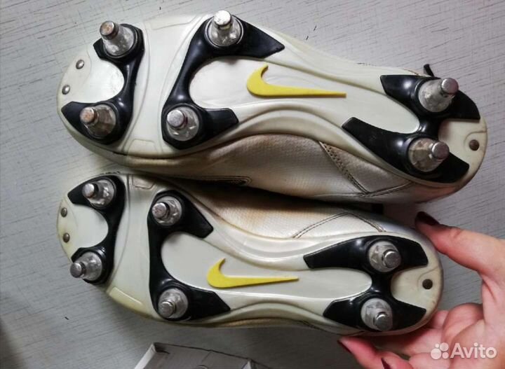 Бутсы Nike