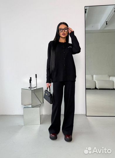 Костюм женский