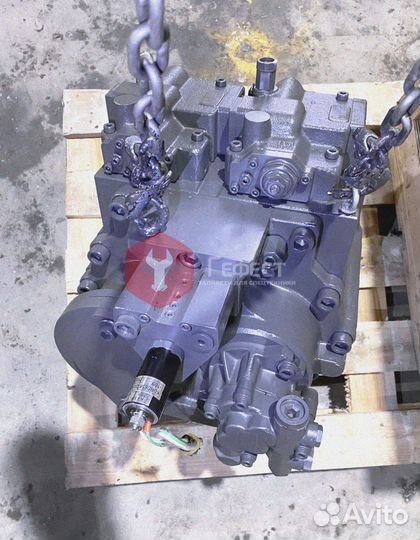 Основной насос Hyundai R210W-9MH 31Q6-15010