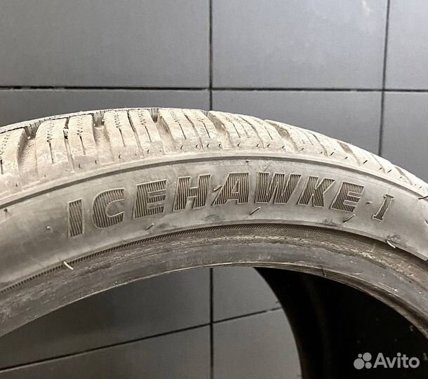 Grenlander IceHawke 1 235/35 R19 91V