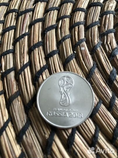 Монета 25 рублей 2018 года