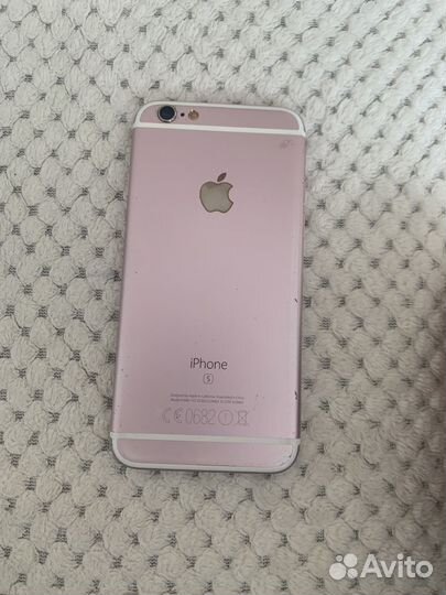 Телефон iPhone 6s