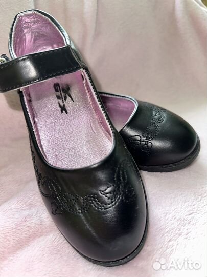 Туфли для девочки 28 размер черные