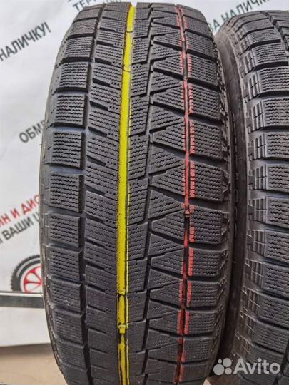 Bridgestone Blizzak Revo GZ 215/65 R16 99T