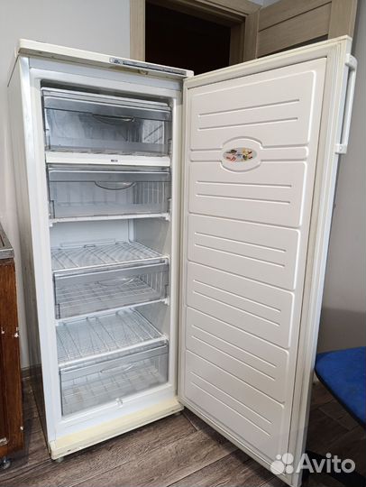 Морозильная камера атлант бу