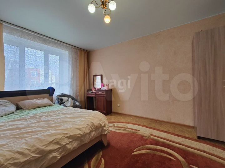 2-к. квартира, 61,4 м², 1/3 эт.