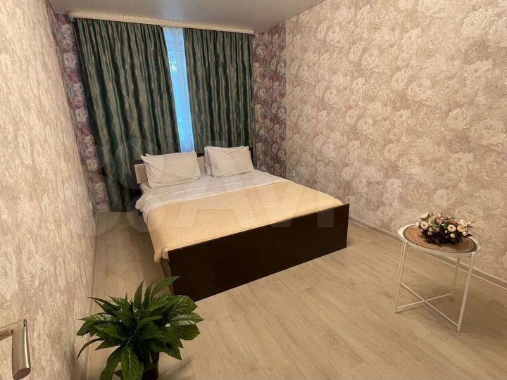 2-к. квартира, 73 м², 2/10 эт.