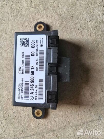 Блок управления приводом Mercedes Benz GLA X156