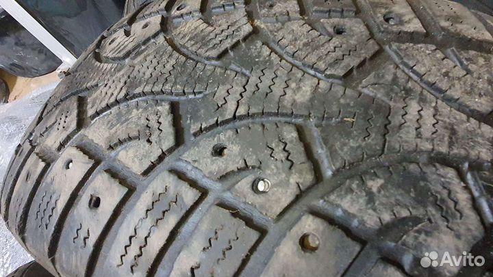 Continental Conti4x4IceContact 235/65 R17 108Q