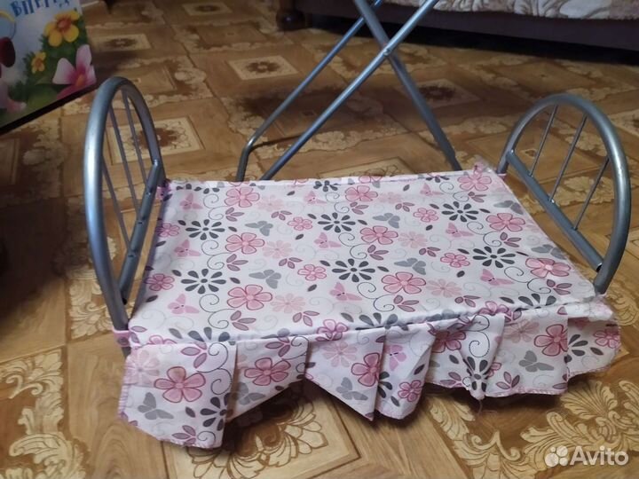 Игрушечный набор гладильная доска, утюг, кровать