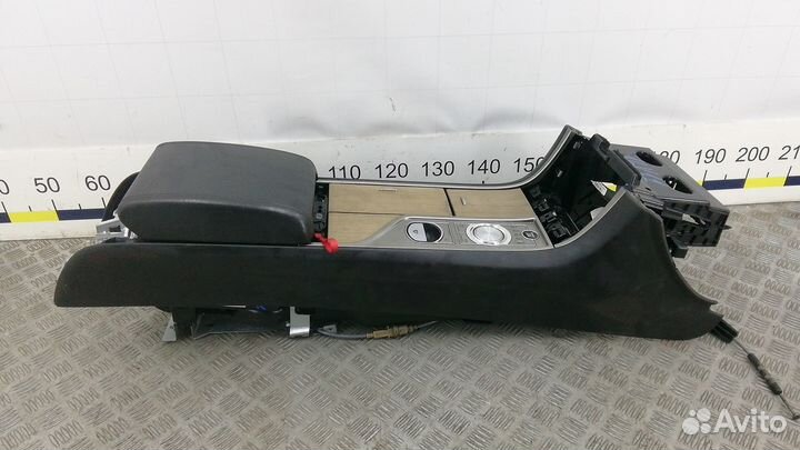 Подлокотник Jaguar XF 2007-2015