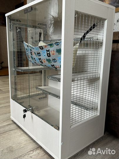 Новая витрина / клетка для шиншилл