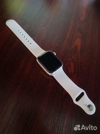 Часы apple watch series 6 44 mm