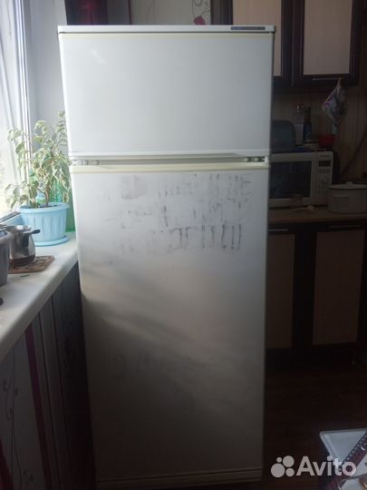 Холодильник на запчасти