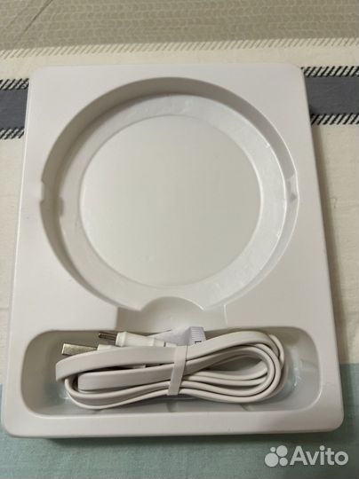 Мощная беспроводная зарядка hoco cw26