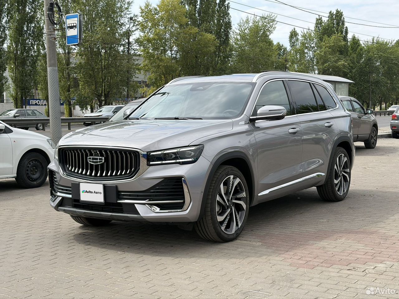 Geely Monjaro 2.0 AT, 2024, 8 400 км