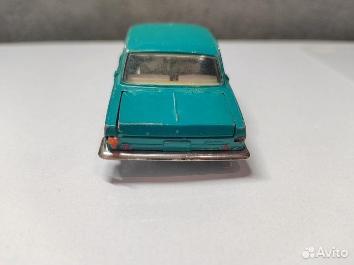 Модель автомобиля Газ 24
