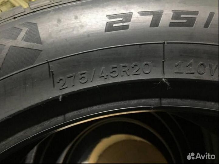 Windforce Snowblazer UHP 275/45 R20 110V