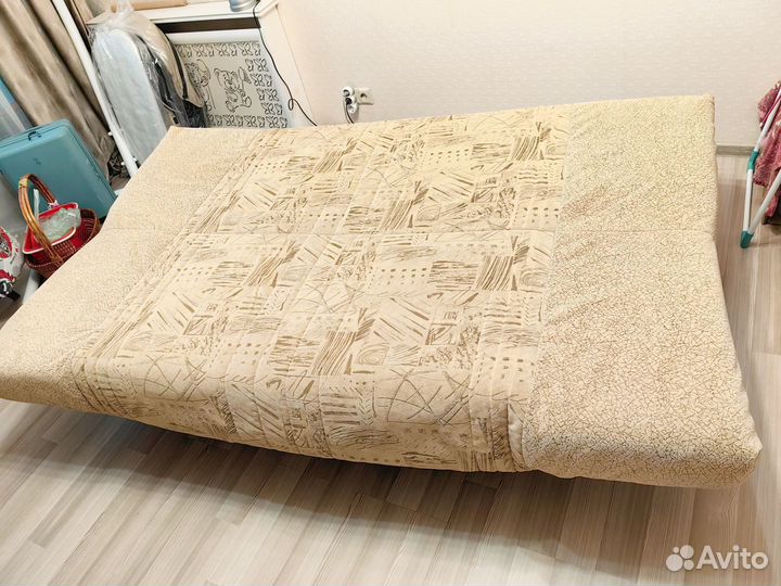 Диван прямой раскладной