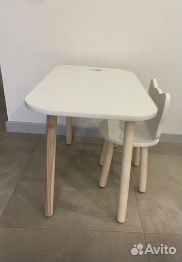 Детский стол и стул новый