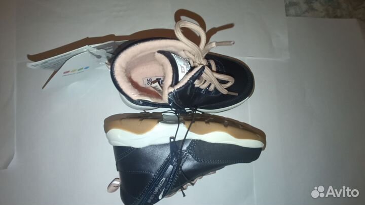 Ботинки для девочки. Осень. размер25