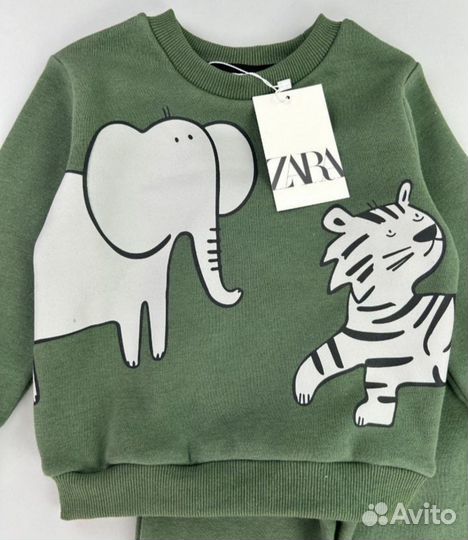 Костюм Zara флисовый новый 104-110 см (4-5 лет)