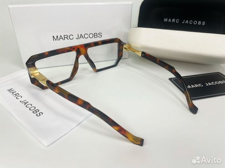 Имиджевые очки Marc Jacobs