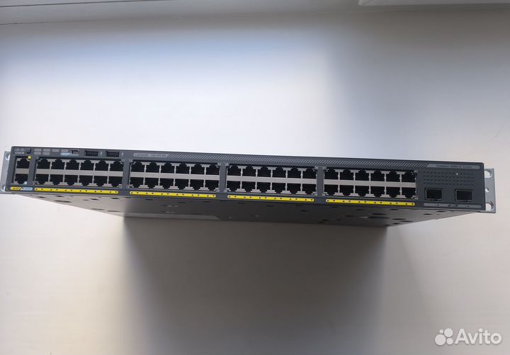 Коммутатор Cisco WS-C2960X-48TD-L