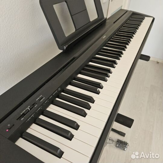 Цифровое пианино Yamaha P35