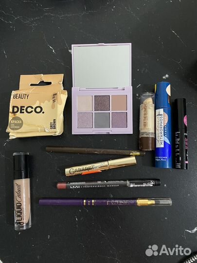 Набор косметики пакетом новая