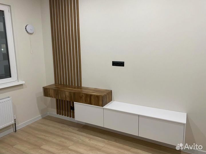 Шкаф с зеркалом