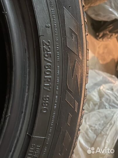 Toyo Observe GSi-5 225/60 R17 30M